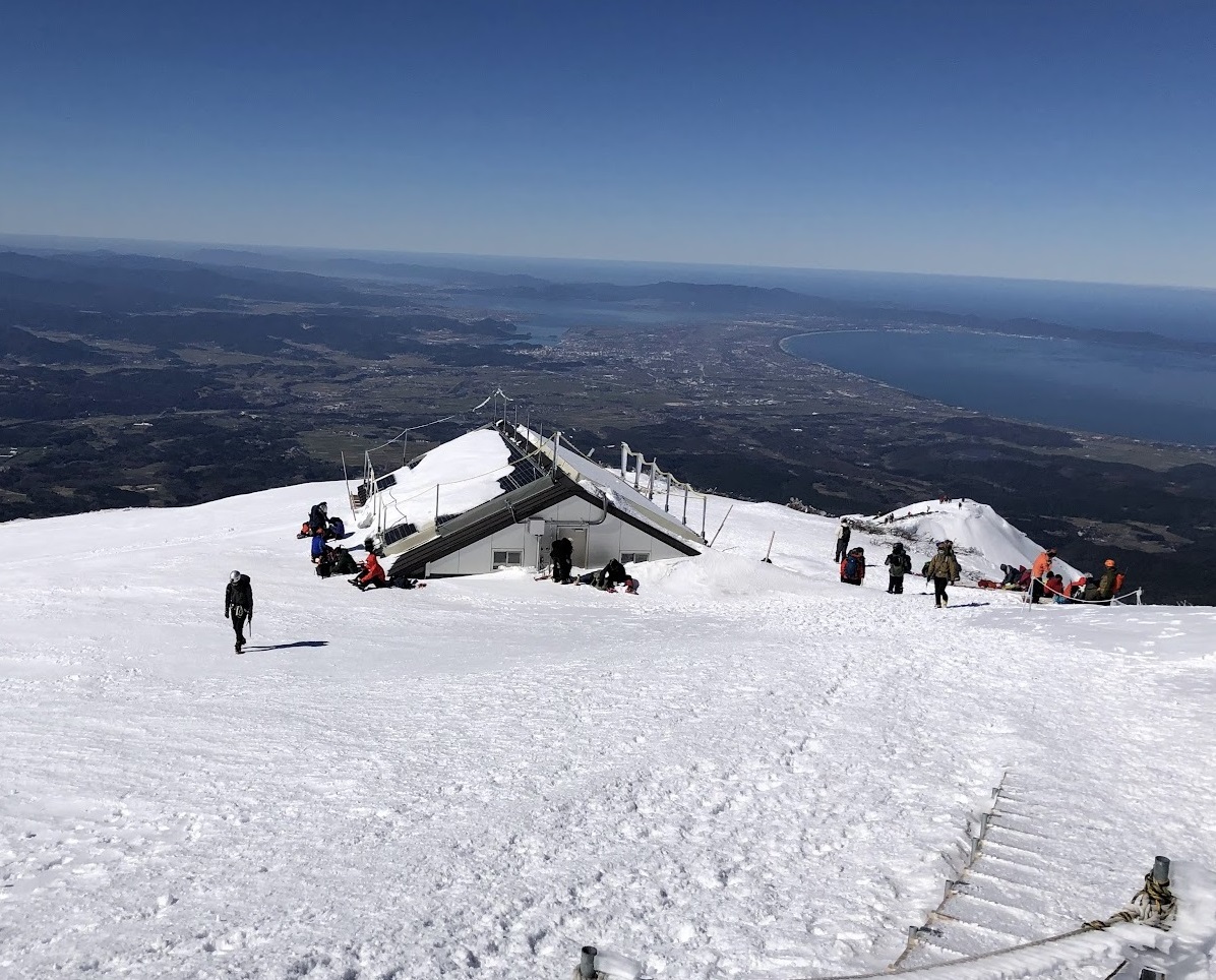 雪山